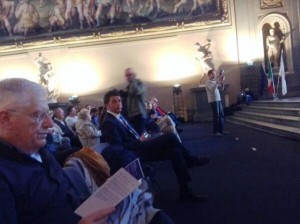 Il sindaco Renzi durante le celebrazioni del centenario di Pratolini