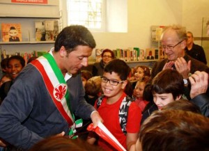 Matteo Renzi inaugura la nuova emeroteca