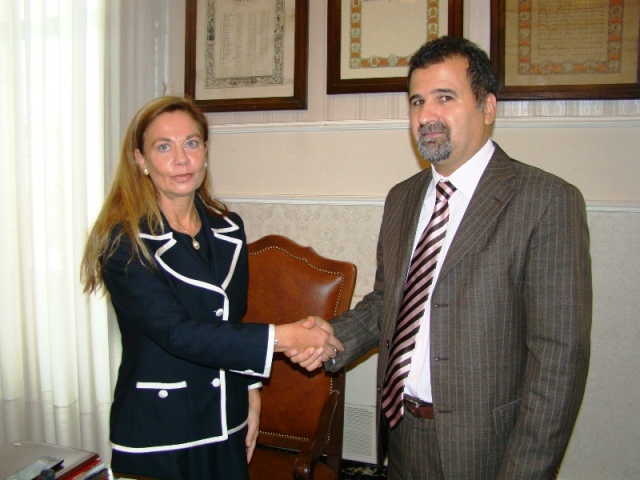 La stretta di mano Mitrano-Federigi