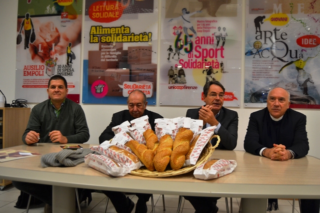 La presentazione del Pane Shalom a Empoli (foto gonews.it)