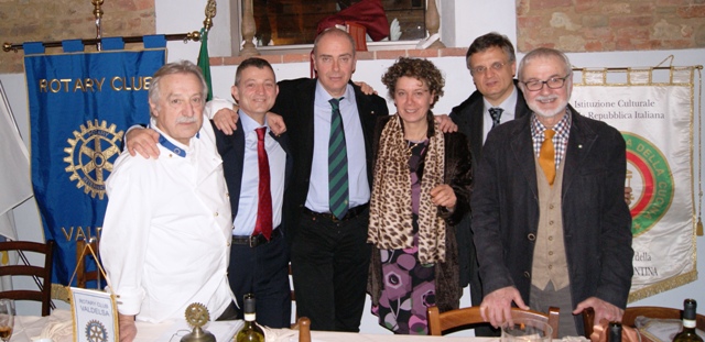 Carlo Posarelli della brigata degli accademici, Pietro Arrigoni Presidente Rotary Club Valdelsa, Alessandro Signorini Delegato Accademia italiana della cucina Delegazione Valdelsa fiorentina, Giuseppina Pizzolato - Marco Nebbiai e Giuliano Ghelli per la giuria.