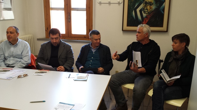vinci_potatura_olivo_corso2014_slow_food_montalbano_domani_1