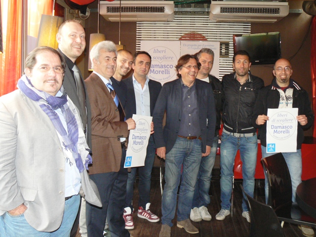 I candidati della lista 'Liberi di Scegliere' di Empoli (foto gonews.it)
