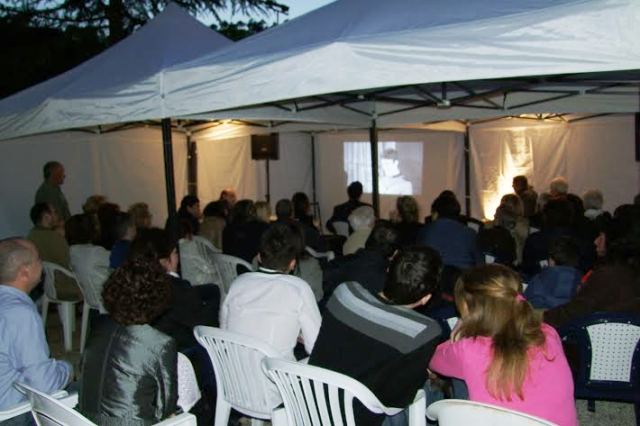 La serata del M5S di Santa Croce sull'Arno con Don Backy
