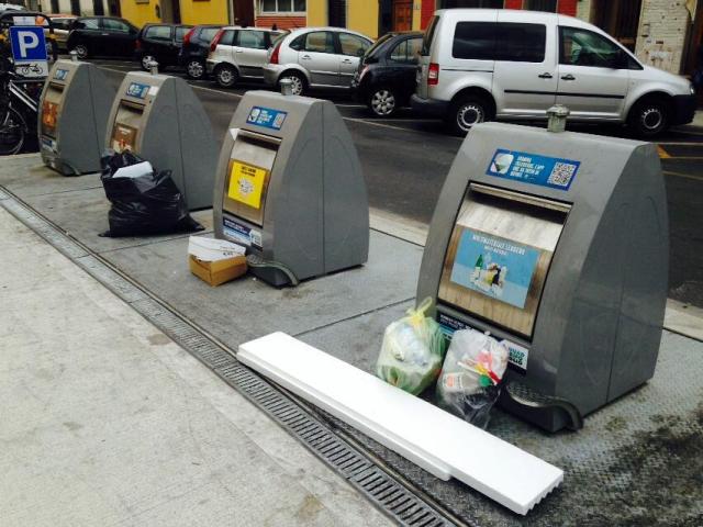 Il degrado il Piazza San Jacopino