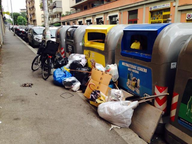 Il degrado il Piazza San Jacopino