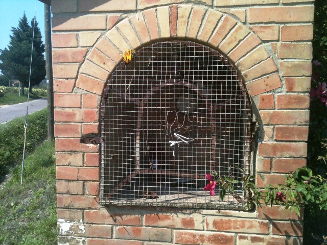 Il tabernacolo profanato