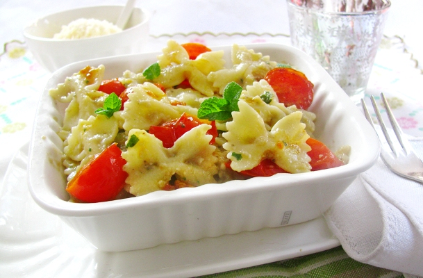 farfalle-pesto-melanzane1