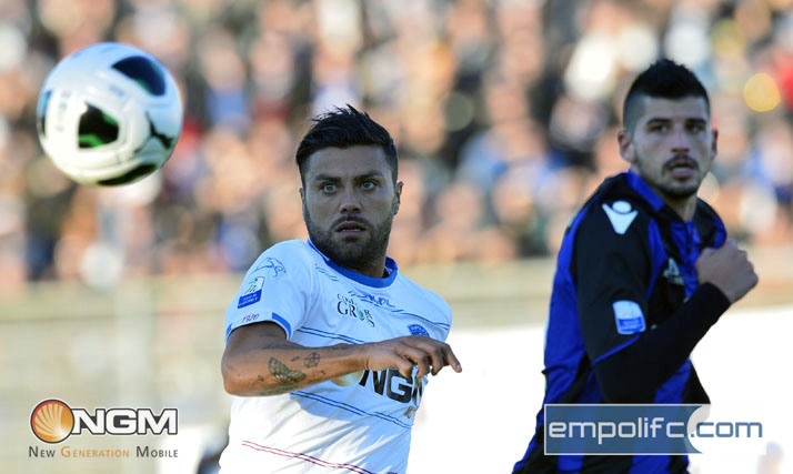 Tavano in azione a Latina (foto da www.empolifc.com)