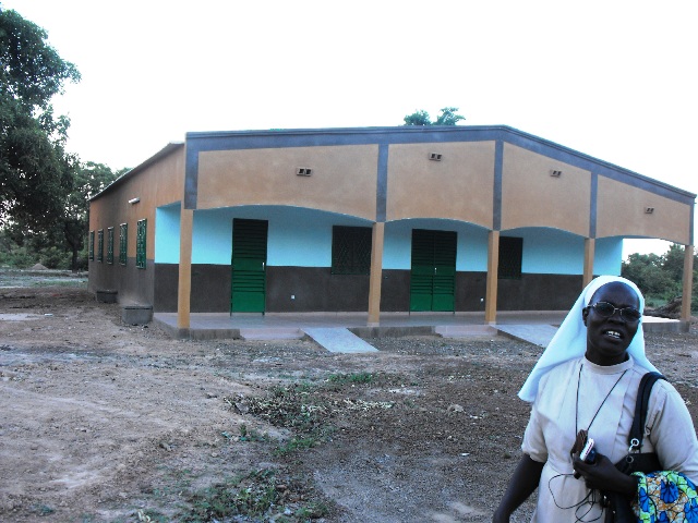empoli_misericordia_inaugurazione_maternita_burkina_faso_leo_2013_02_1.jpg