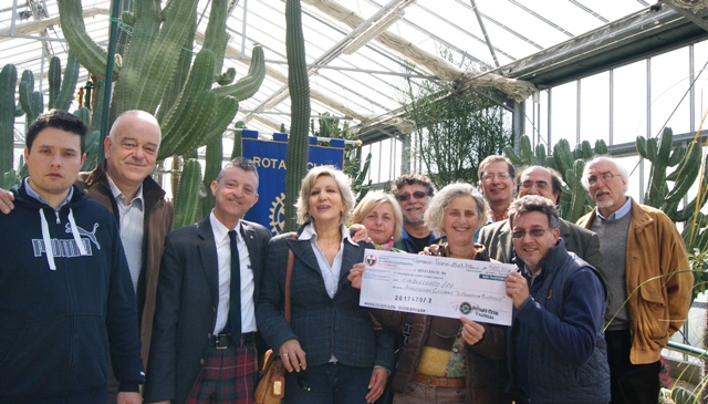 barberino_val_d_elsa_donazione_rotary_giardini_vico_2014_03_15_8.jpg