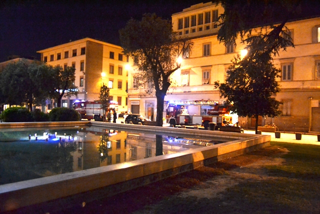 empoli_vigili_fuoco_principio_incendio_appartamento_piazza_vittoria_2014_03_20_1