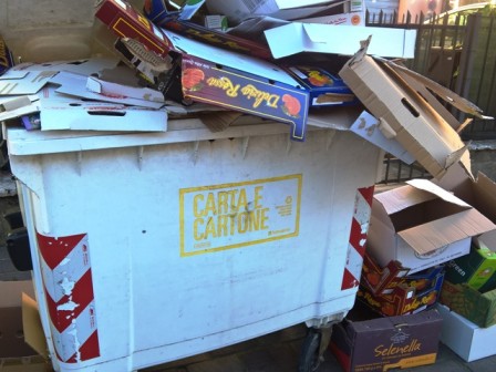 certaldo_contenitori_carta_rifiuti
